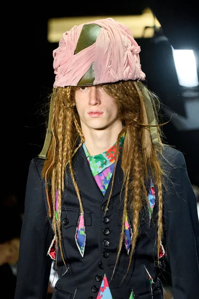 Look 44